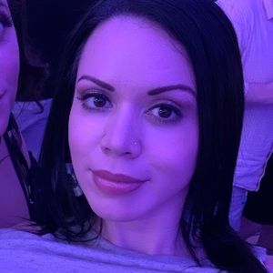 Meet your Posher, Virginia